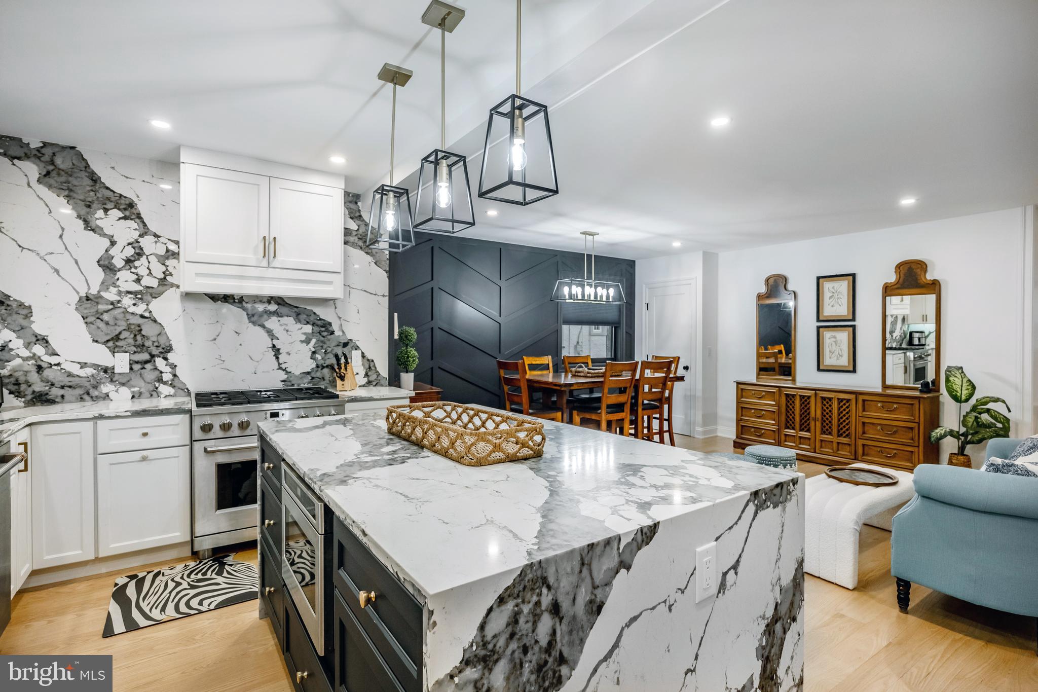 BROOKLINE - Residential