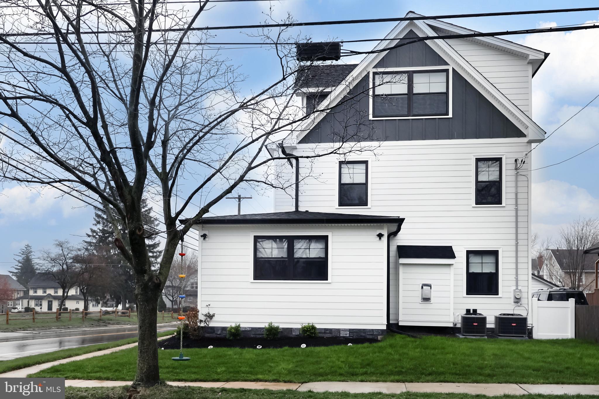 BROOKLINE - Residential