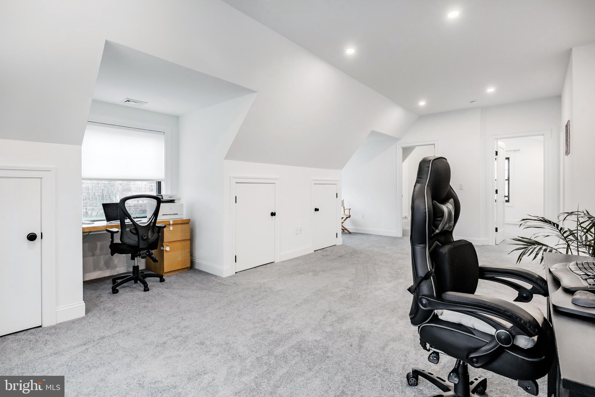 BROOKLINE - Residential