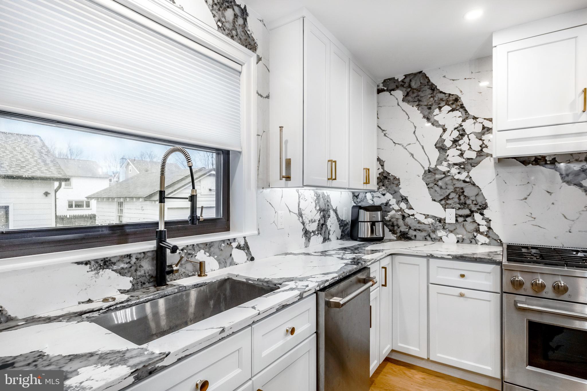 BROOKLINE - Residential