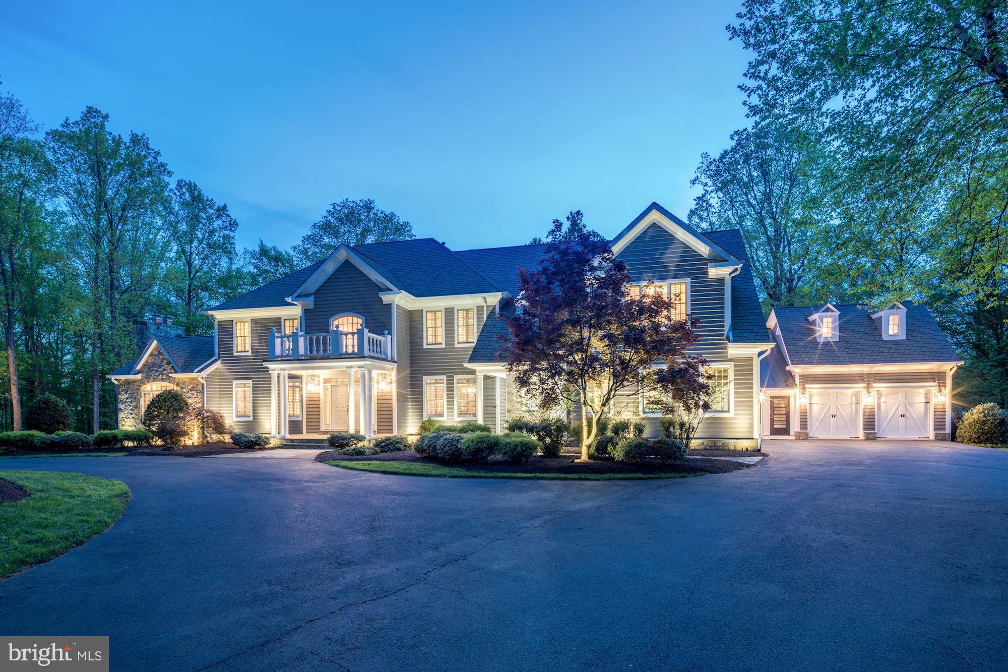 THE ENGLISH HILLS - Residential