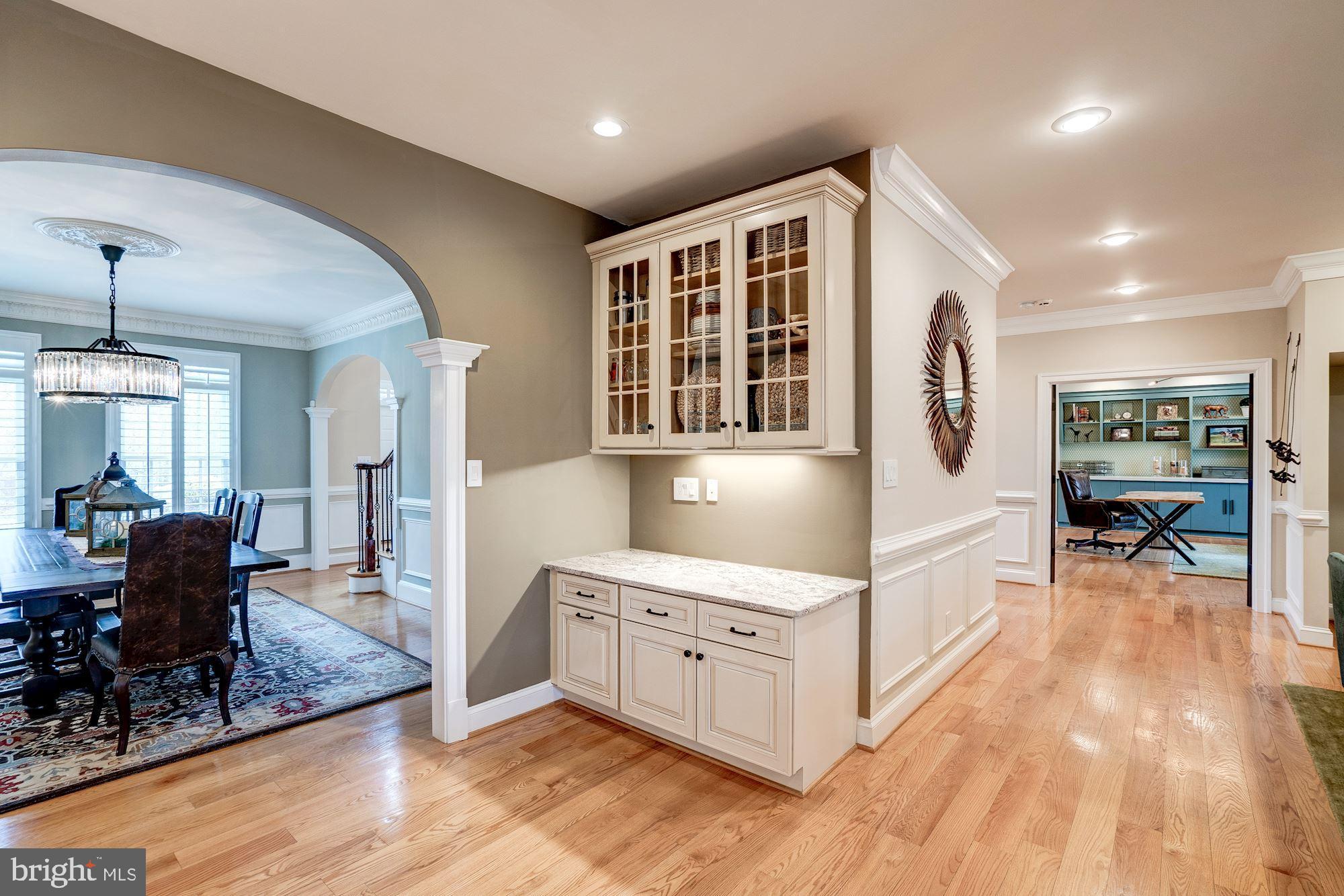 THE ENGLISH HILLS - Residential