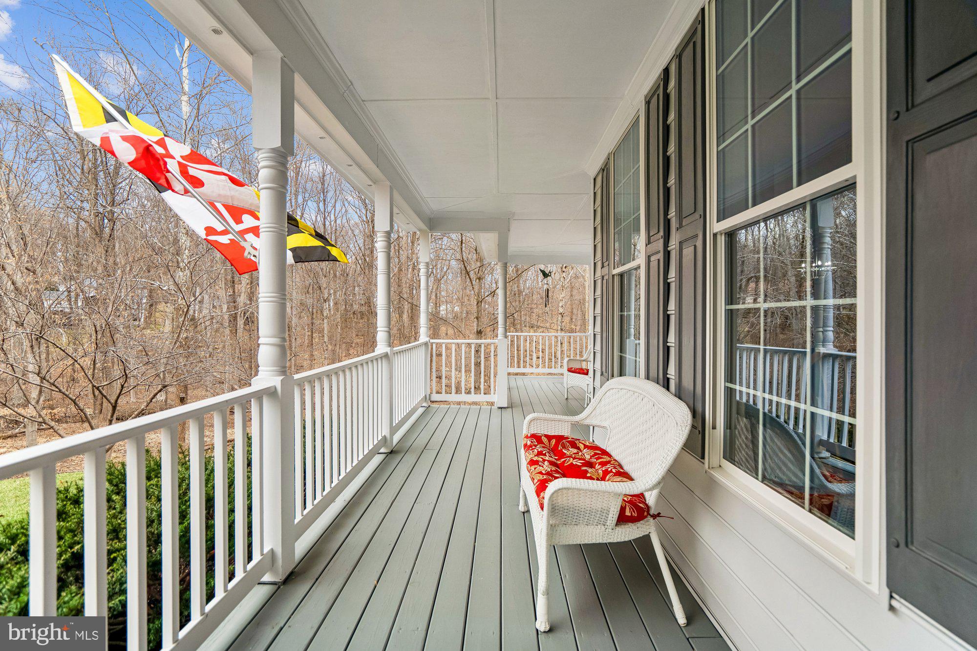 LYNDWOOD MANOR - Residential