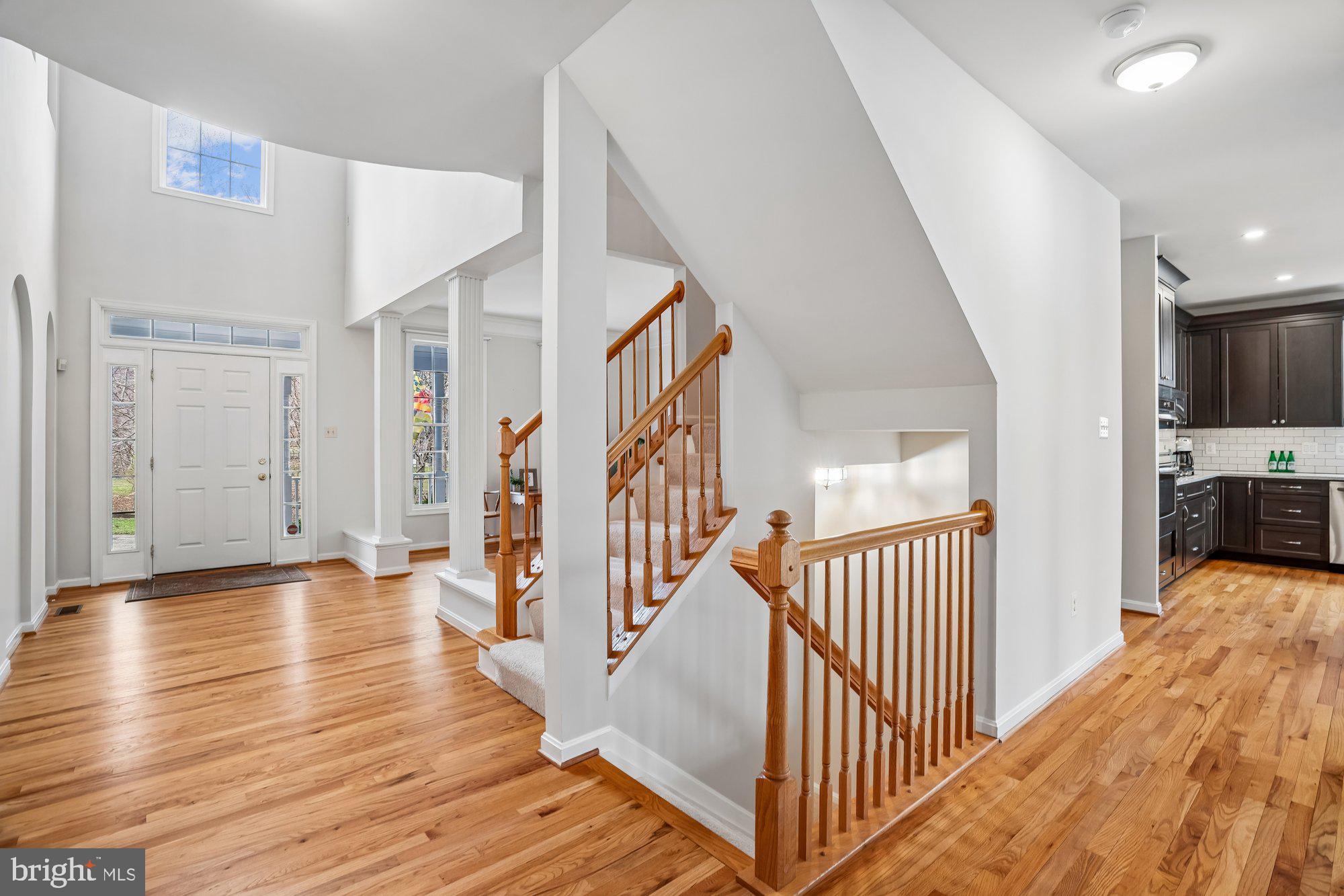 LYNDWOOD MANOR - Residential