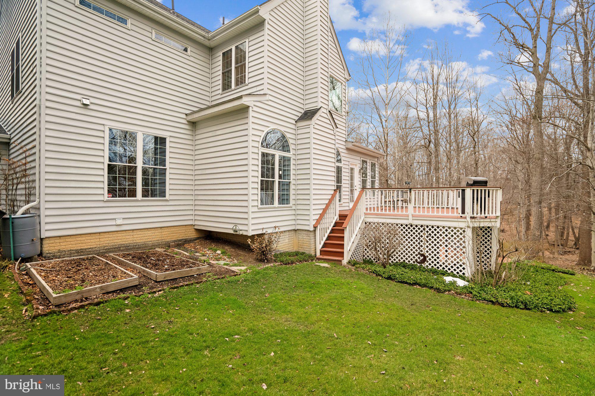 LYNDWOOD MANOR - Residential