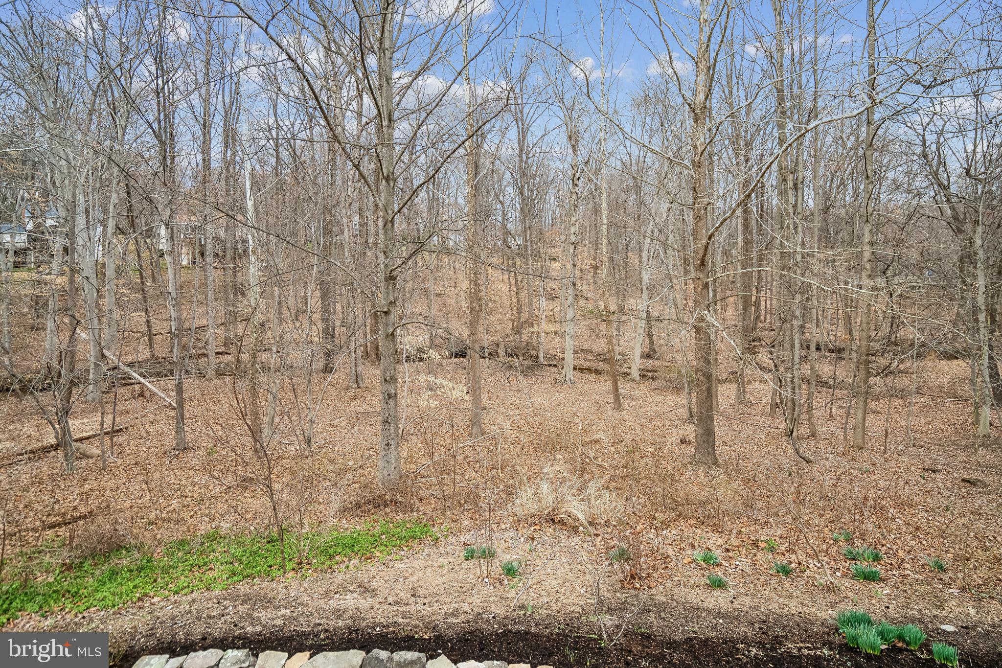 LYNDWOOD MANOR - Residential