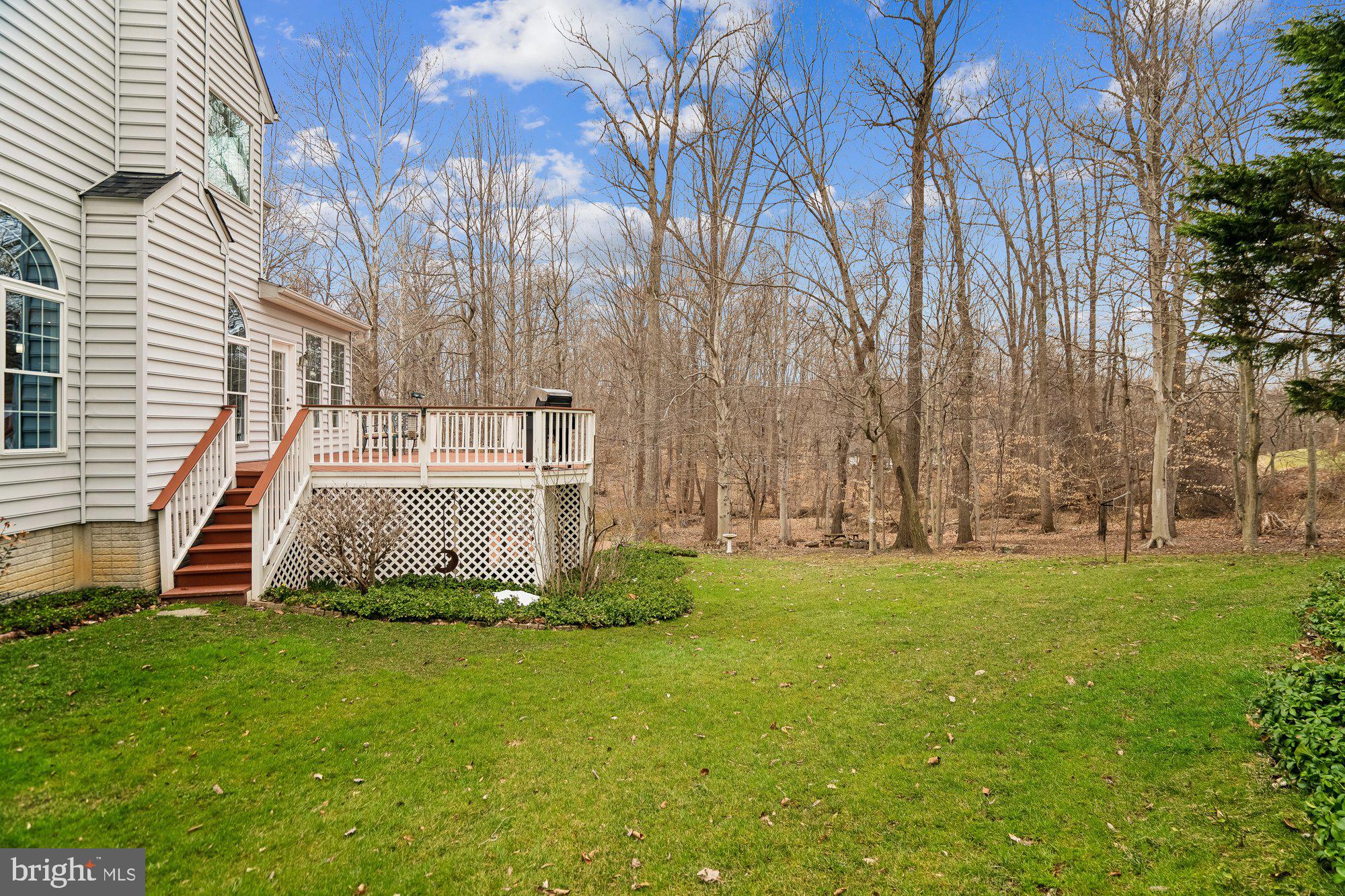 LYNDWOOD MANOR - Residential