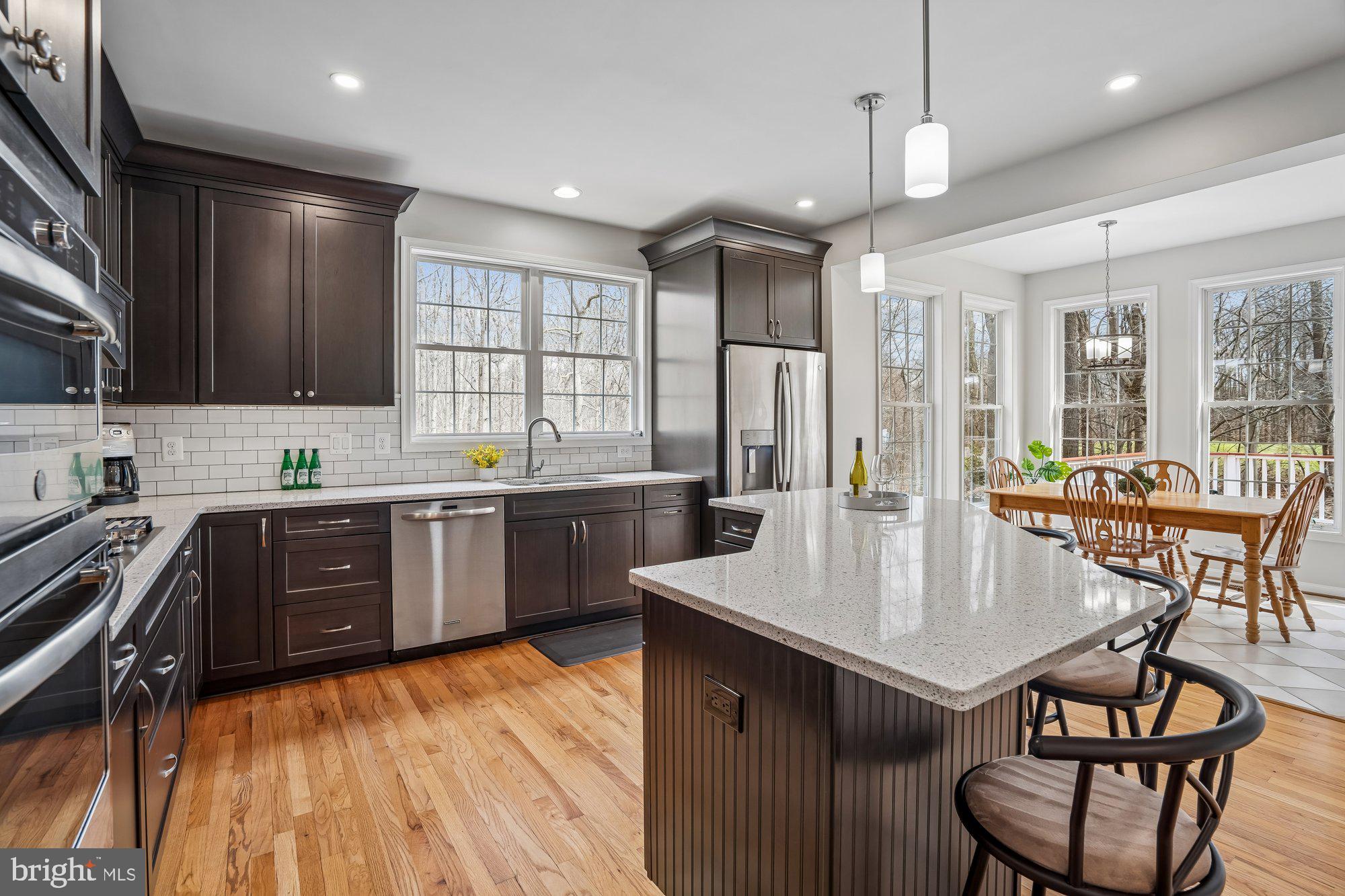 LYNDWOOD MANOR - Residential