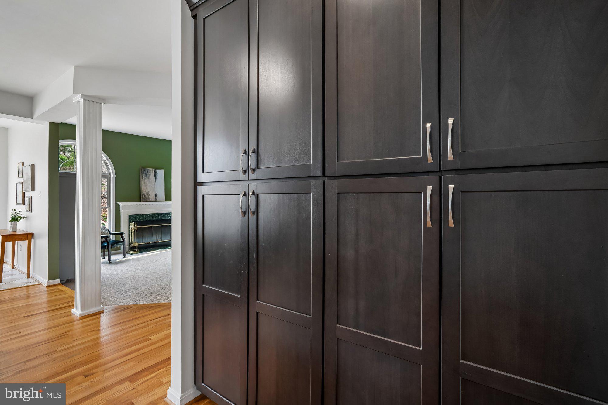 LYNDWOOD MANOR - Residential