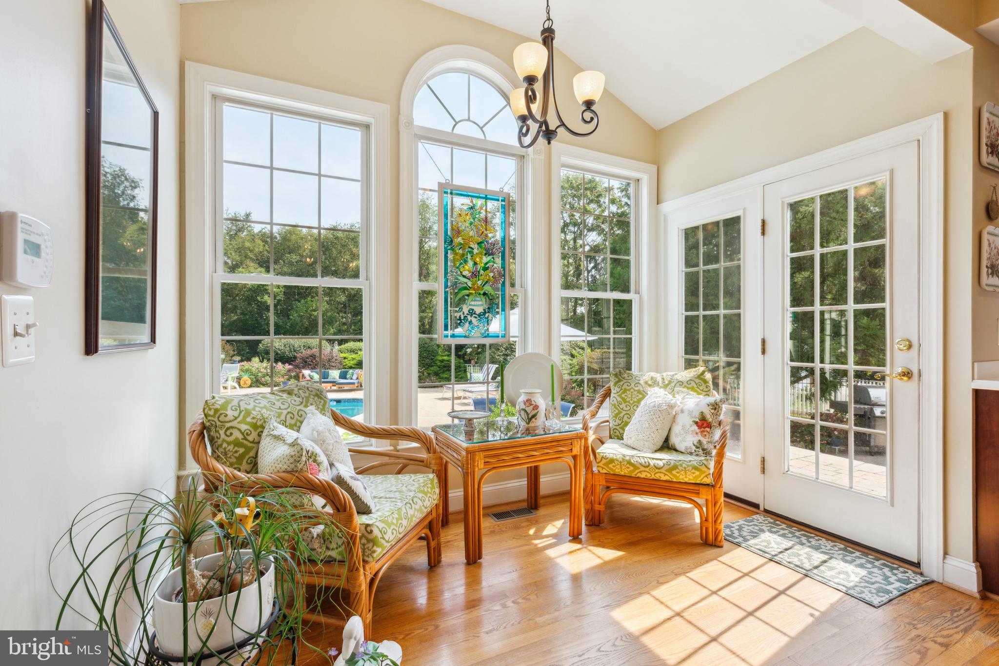 GOLDEN POND OVERLOOK - Residential