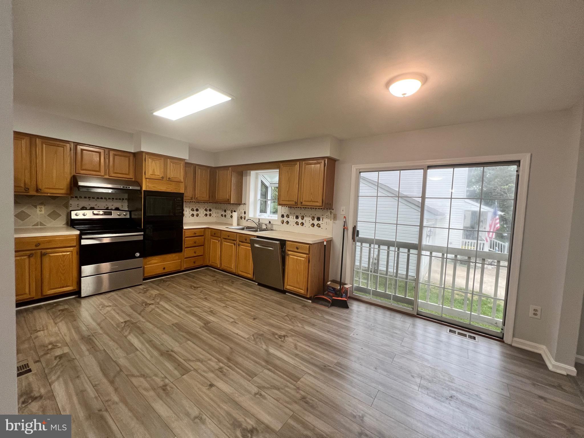 WHEATFIELD - Residential Lease