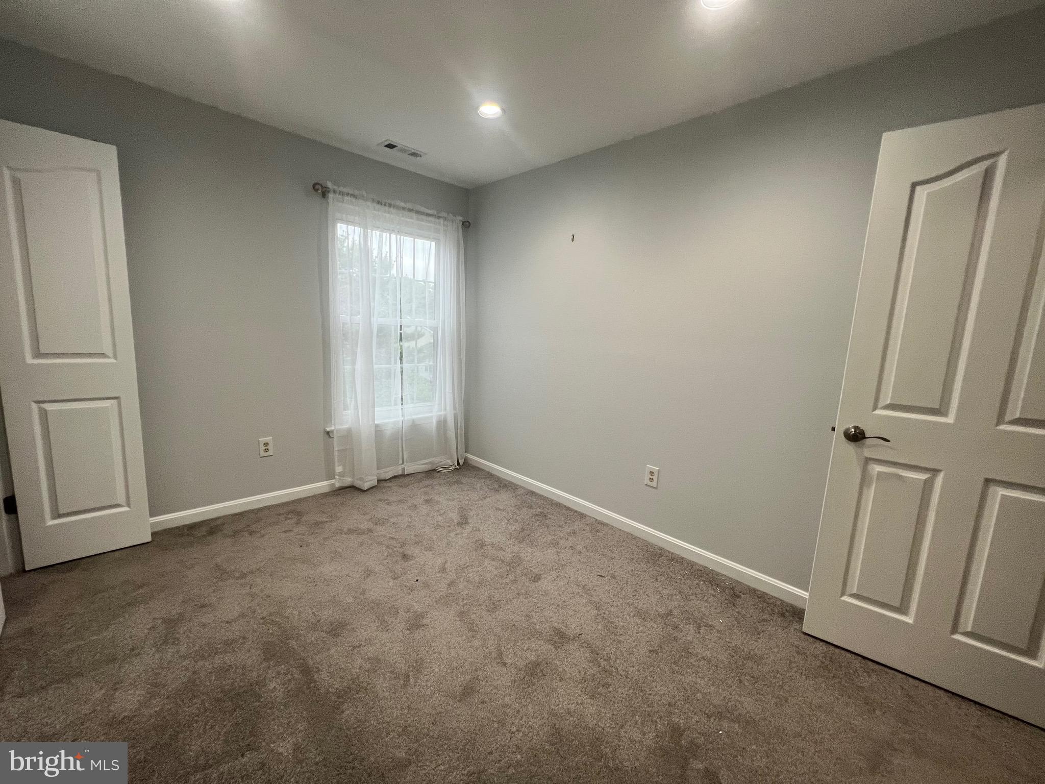 WHEATFIELD - Residential Lease