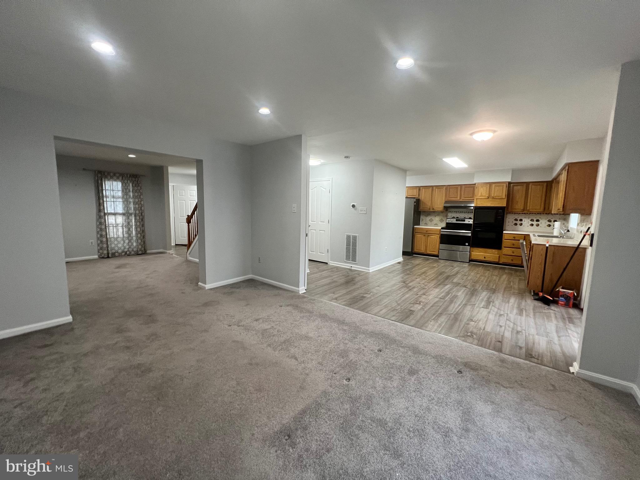 WHEATFIELD - Residential Lease