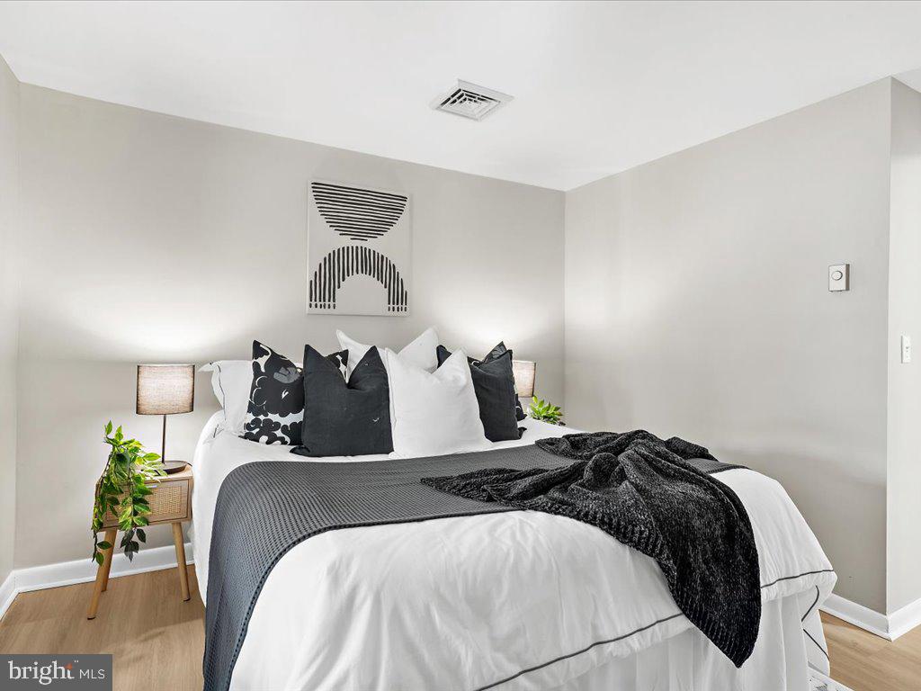 SWEETSER HEIGHTS - Residential