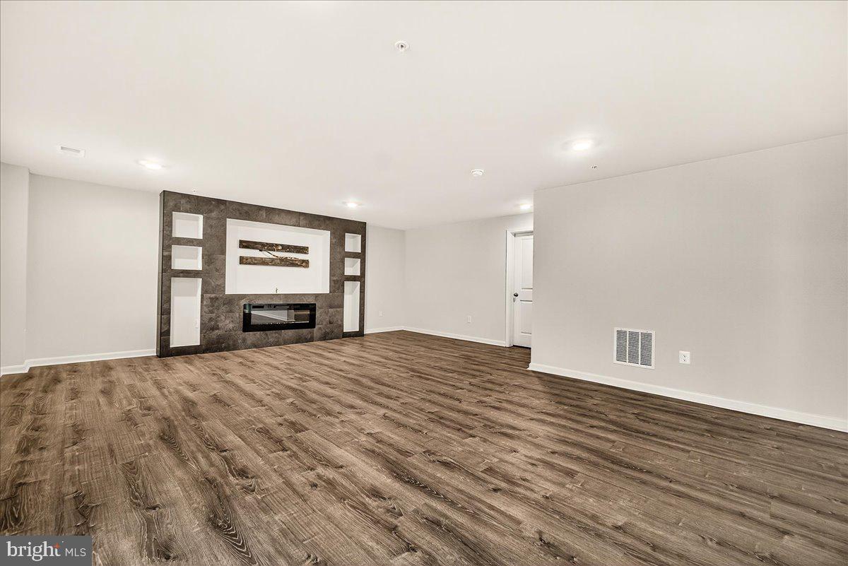 THE PRESERVE AT LONG BRANCH - Residential