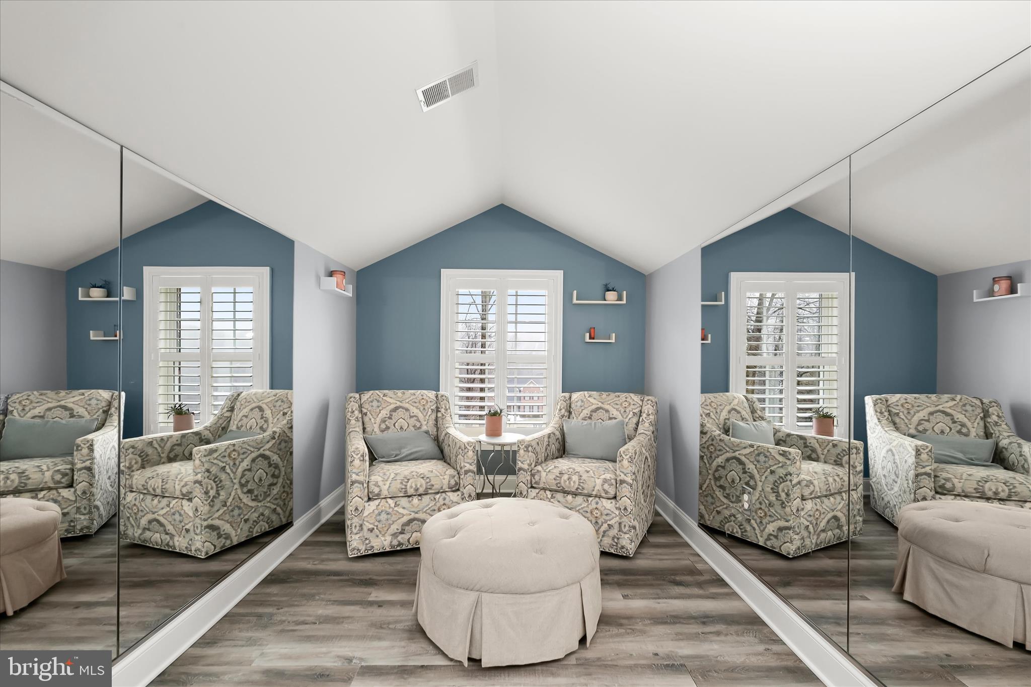 MORNING BROOK FARM - Residential