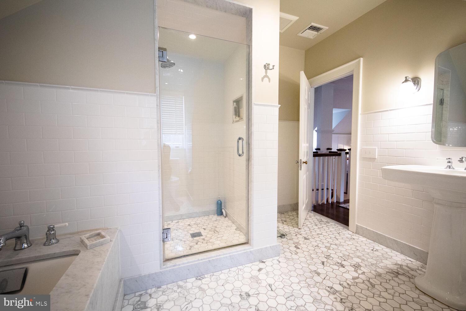 MT AIRY (WEST) - Residential