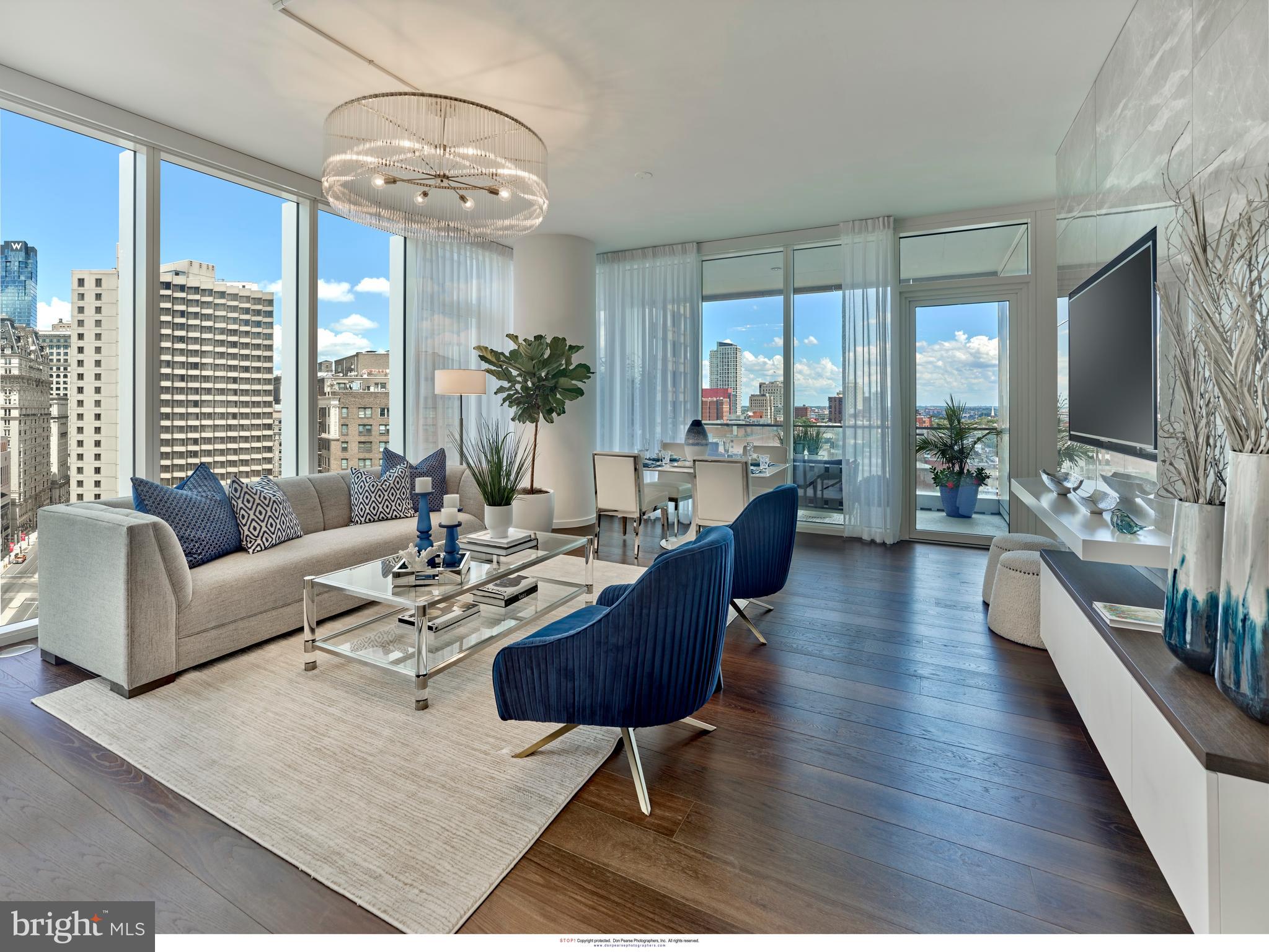 AVENUE OF THE ARTS - Residential