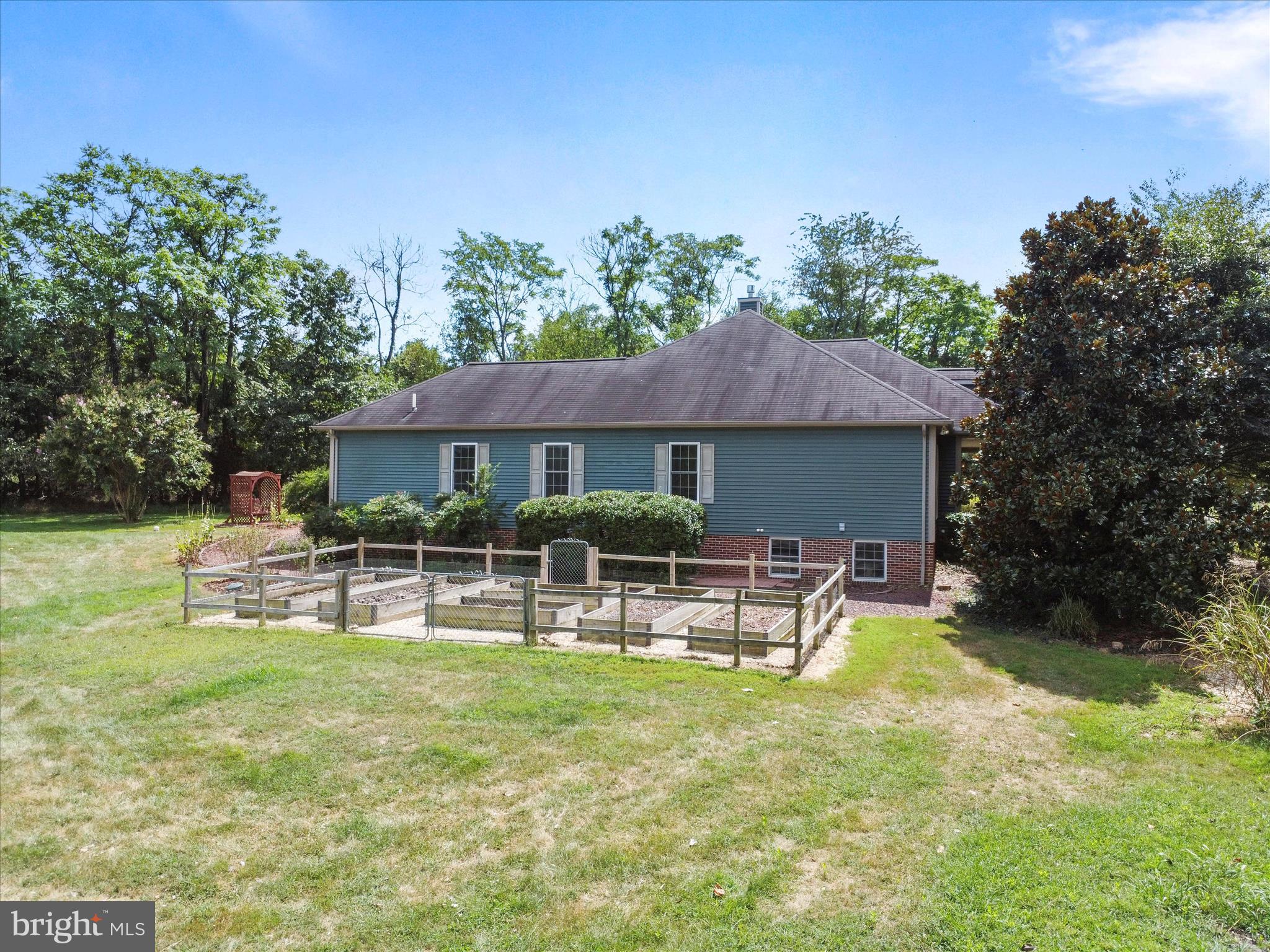 KEEDYSVILLE - Residential