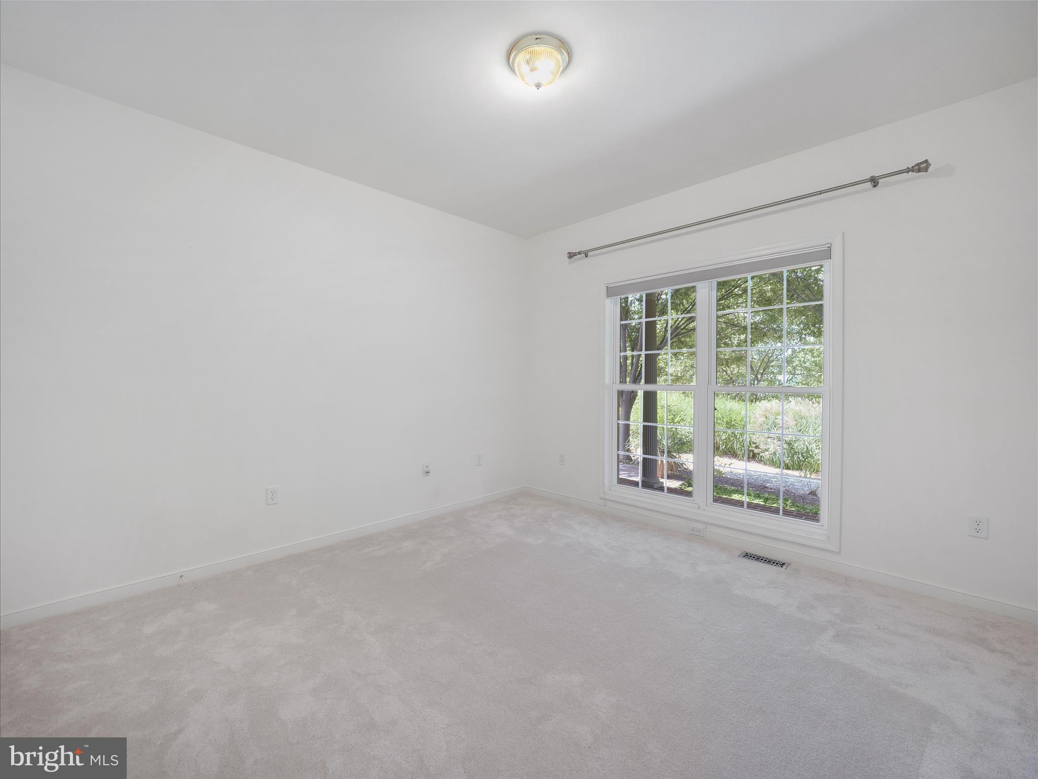 KEEDYSVILLE - Residential