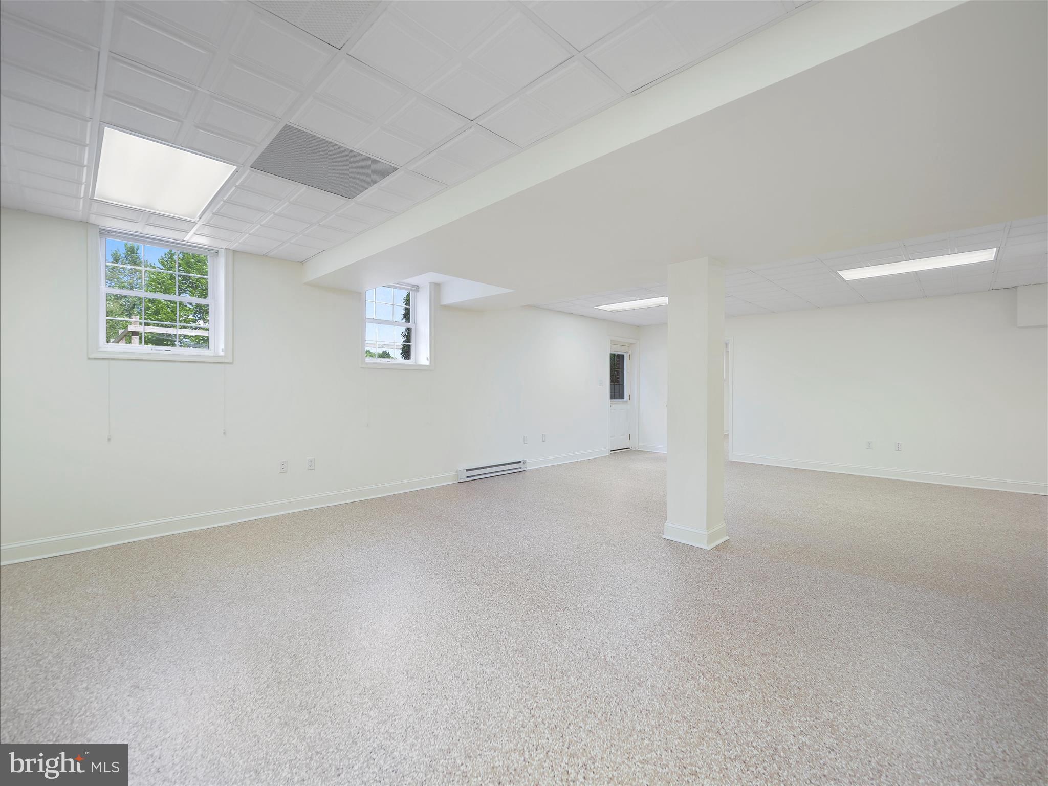 KEEDYSVILLE - Residential