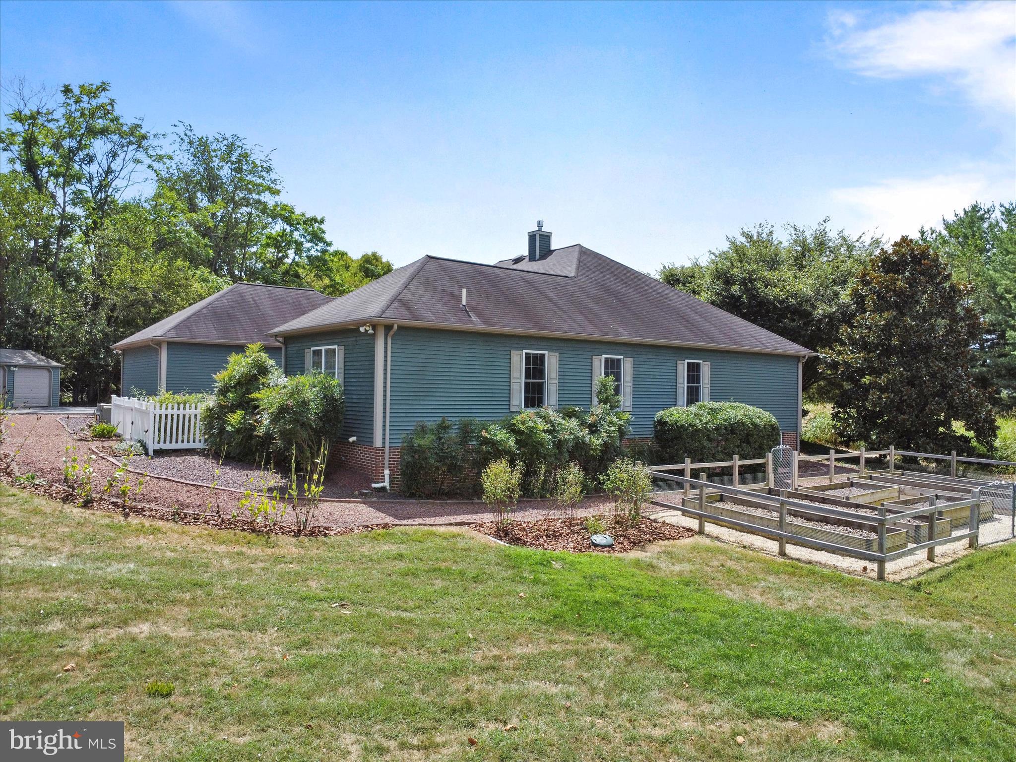 KEEDYSVILLE - Residential