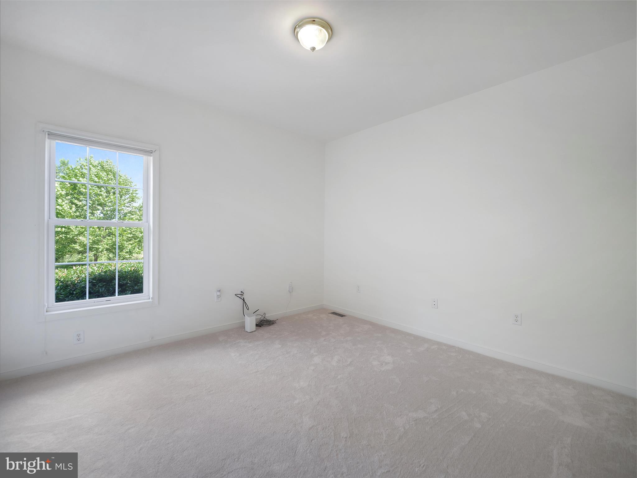 KEEDYSVILLE - Residential