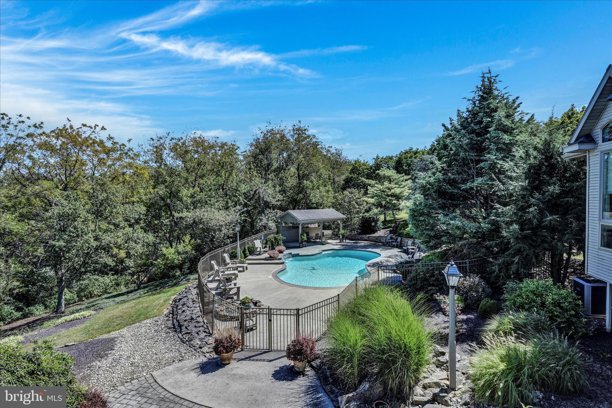 MCKEANS RIDGE - Residential