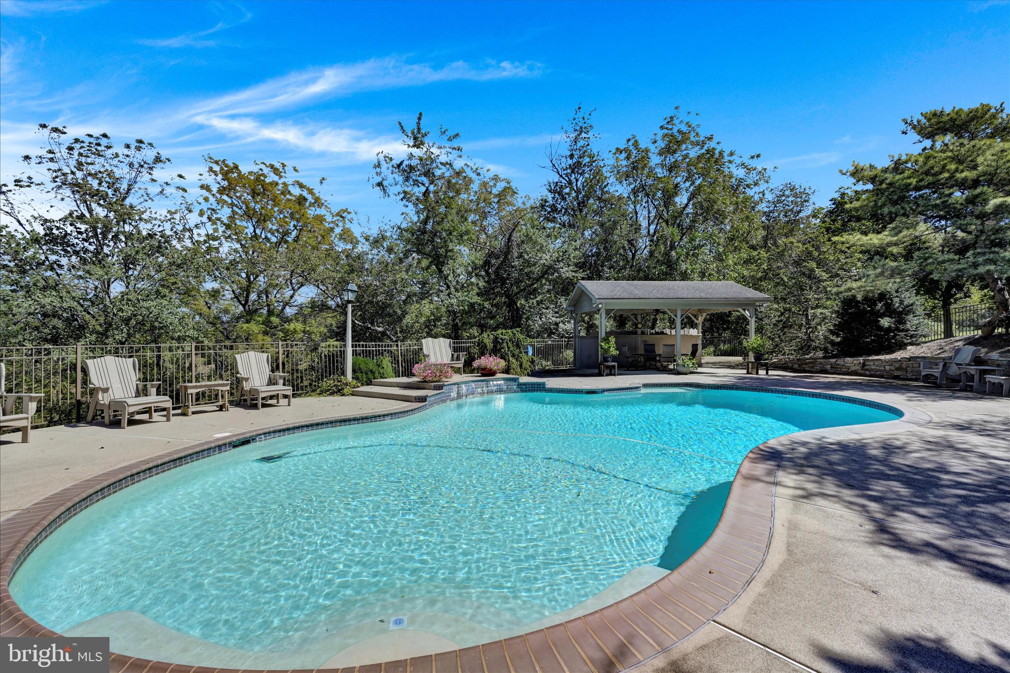 MCKEANS RIDGE - Residential