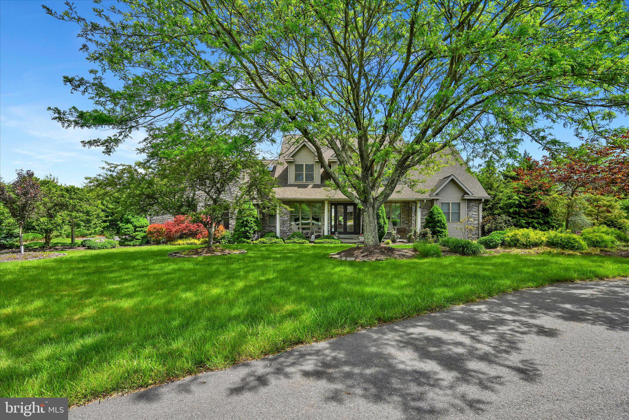 1161 SUNSET DRIVE