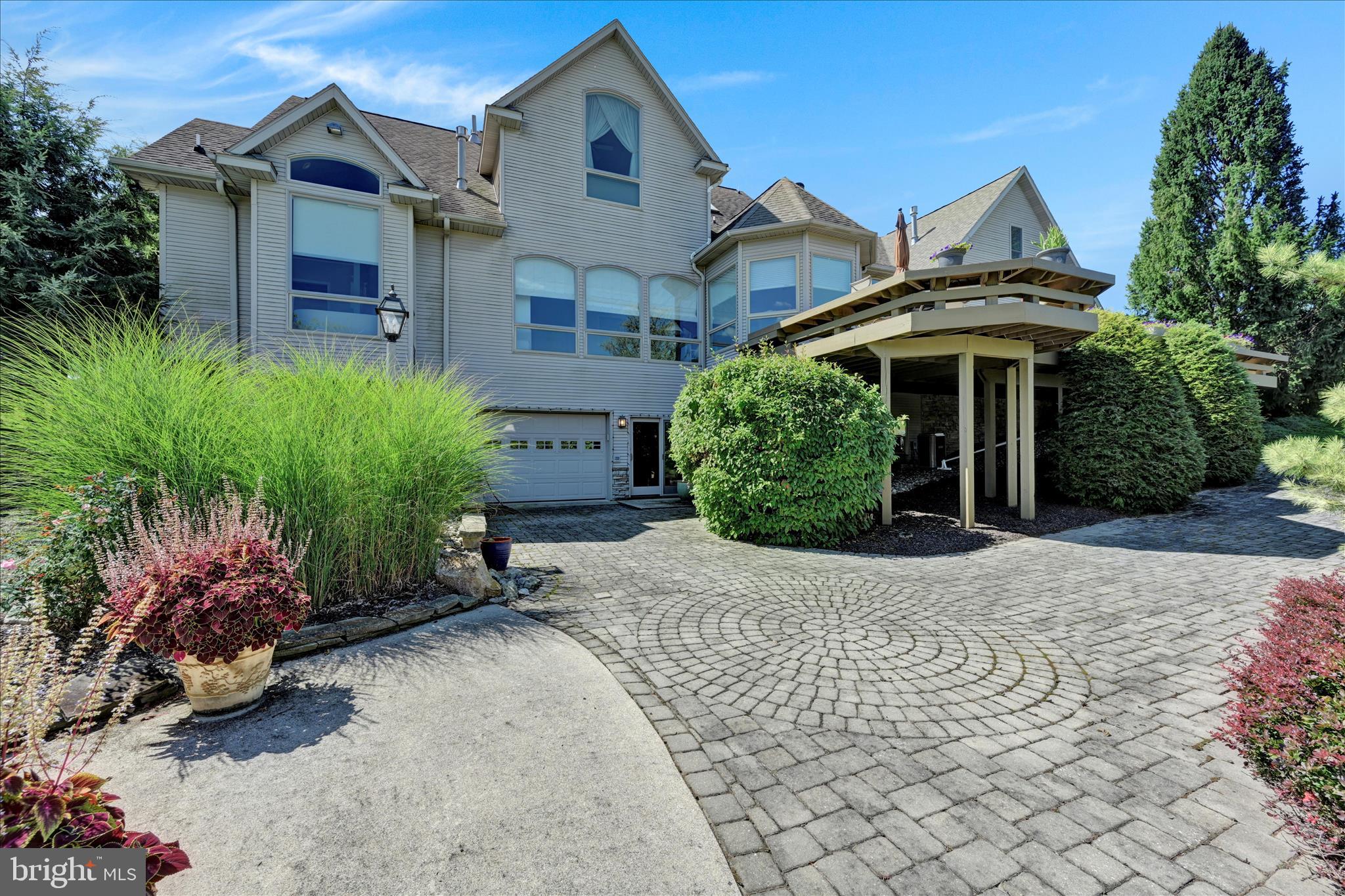 MCKEANS RIDGE - Residential