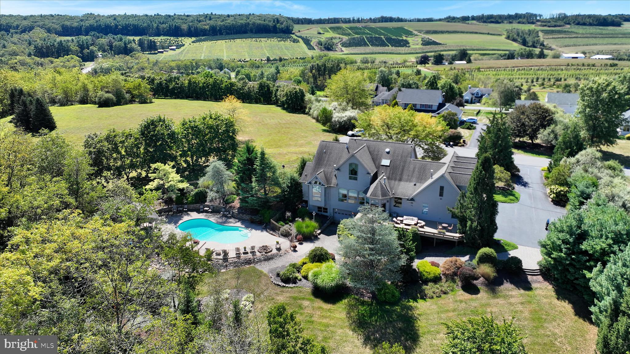 MCKEANS RIDGE - Residential