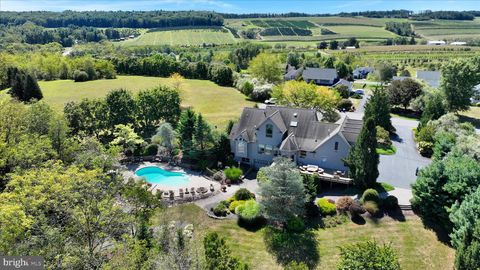 1161 S SUNSET DRIVE ORWIGSBURG PA 17961