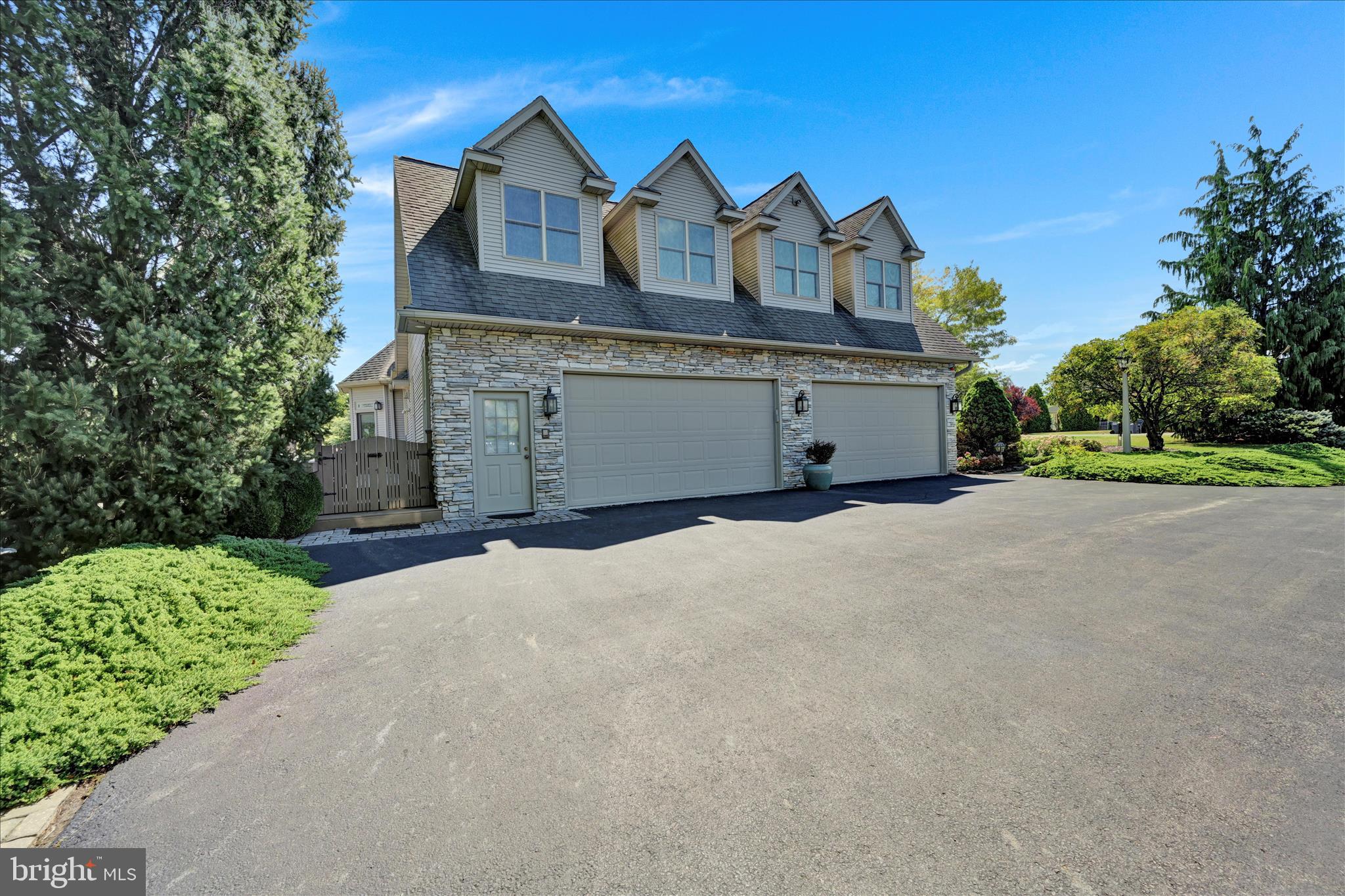 MCKEANS RIDGE - Residential