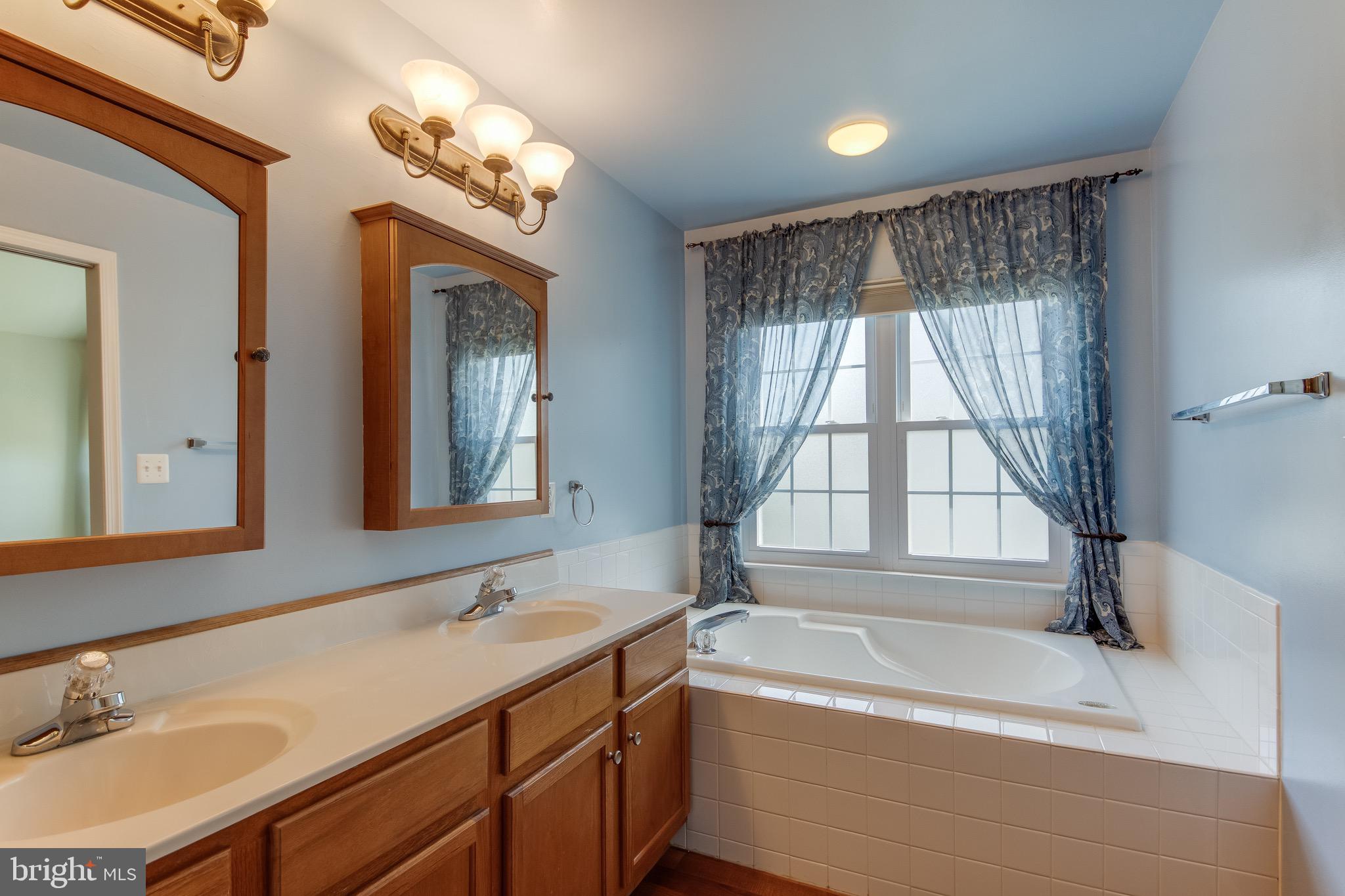 BRAEMAR - Residential