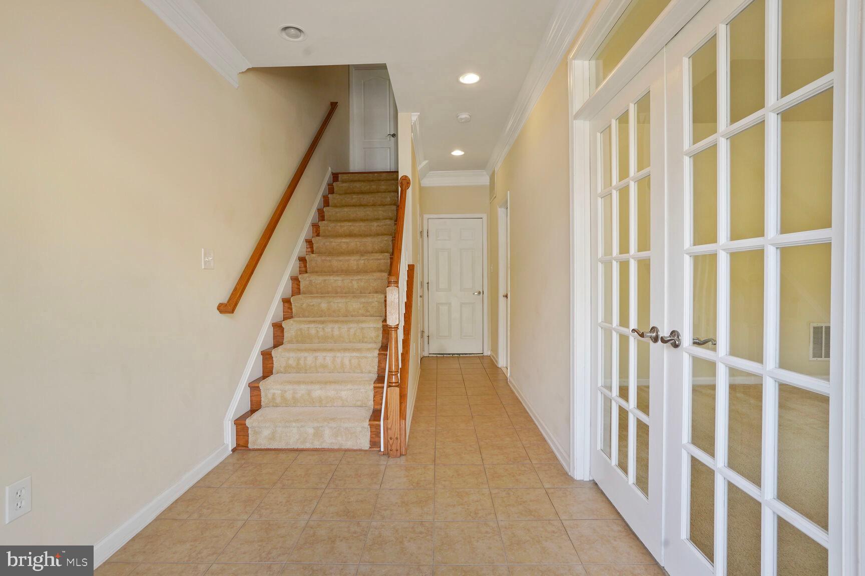 GOOSE CREEK VILLAGE NORTH - Residential Lease