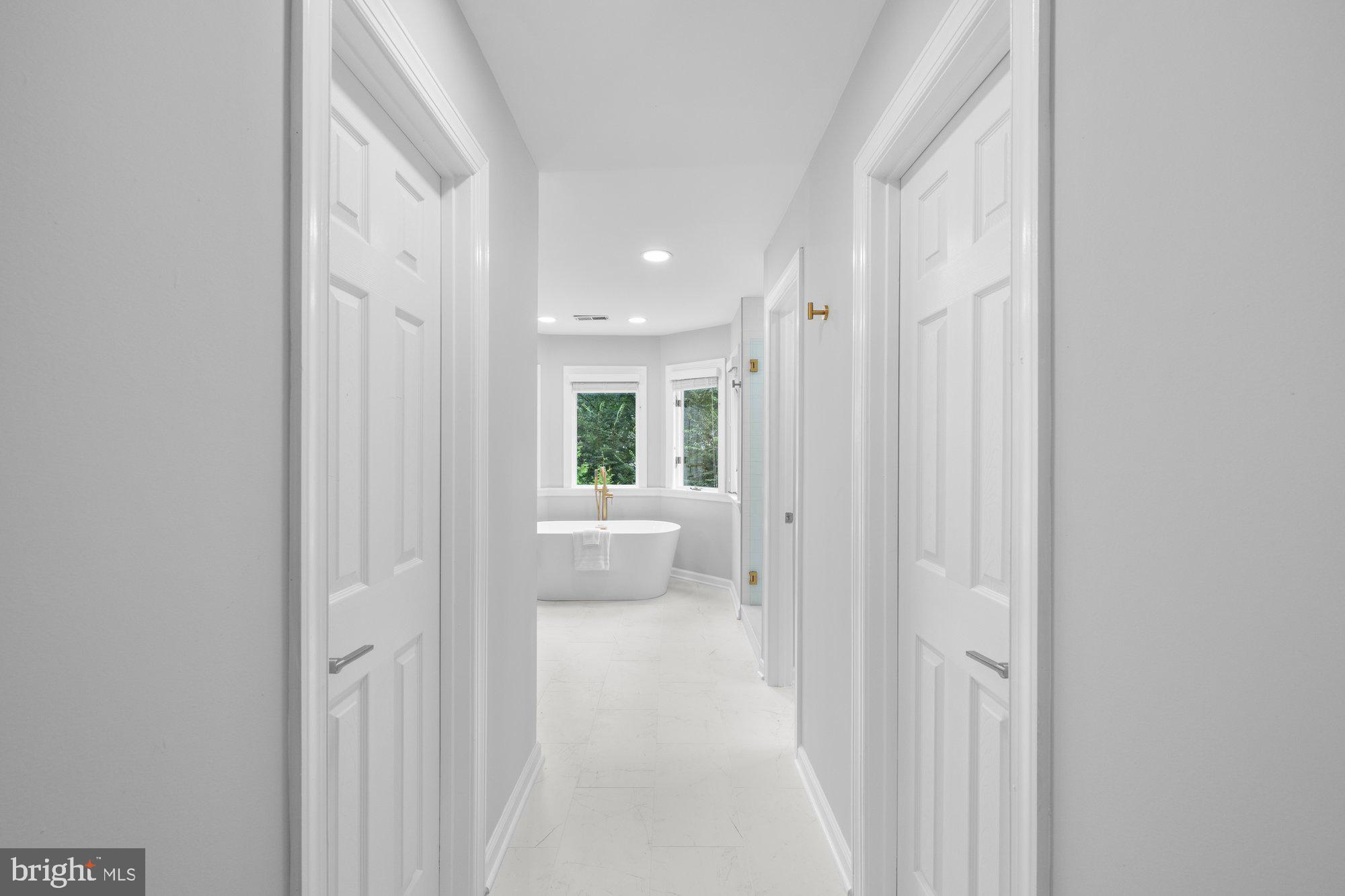 BEVERLY MANOR - Residential