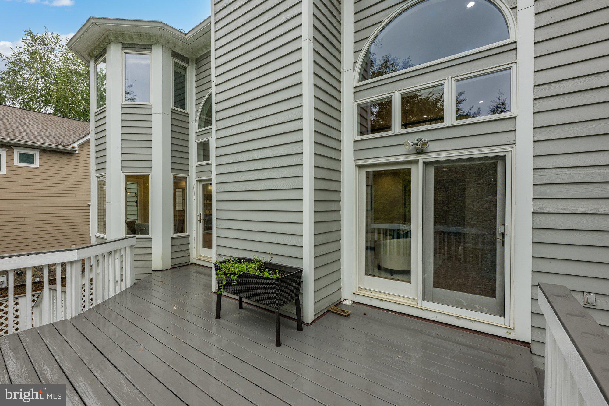 BEVERLY MANOR - Residential