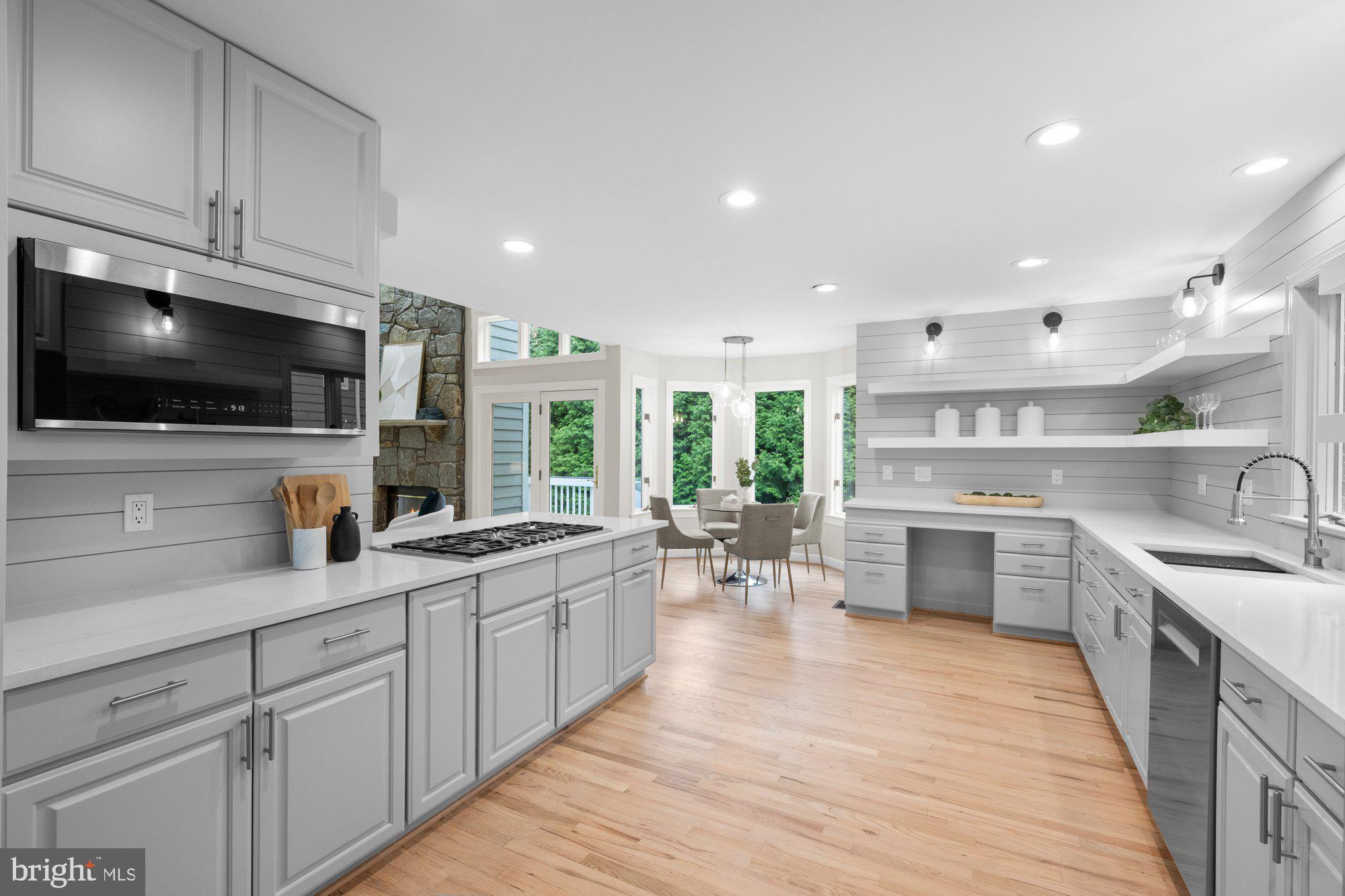 BEVERLY MANOR - Residential