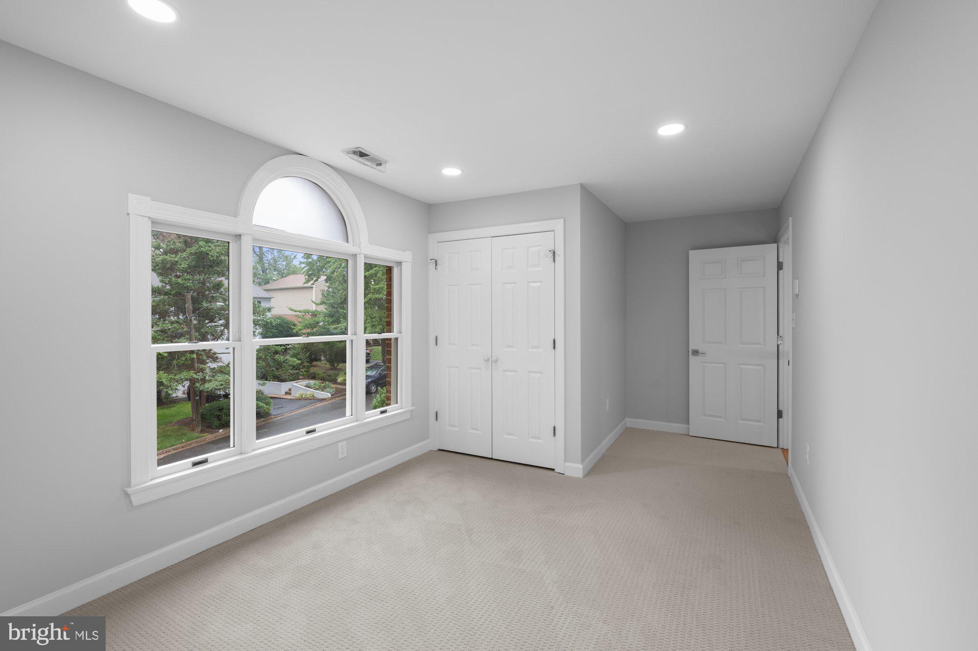 BEVERLY MANOR - Residential