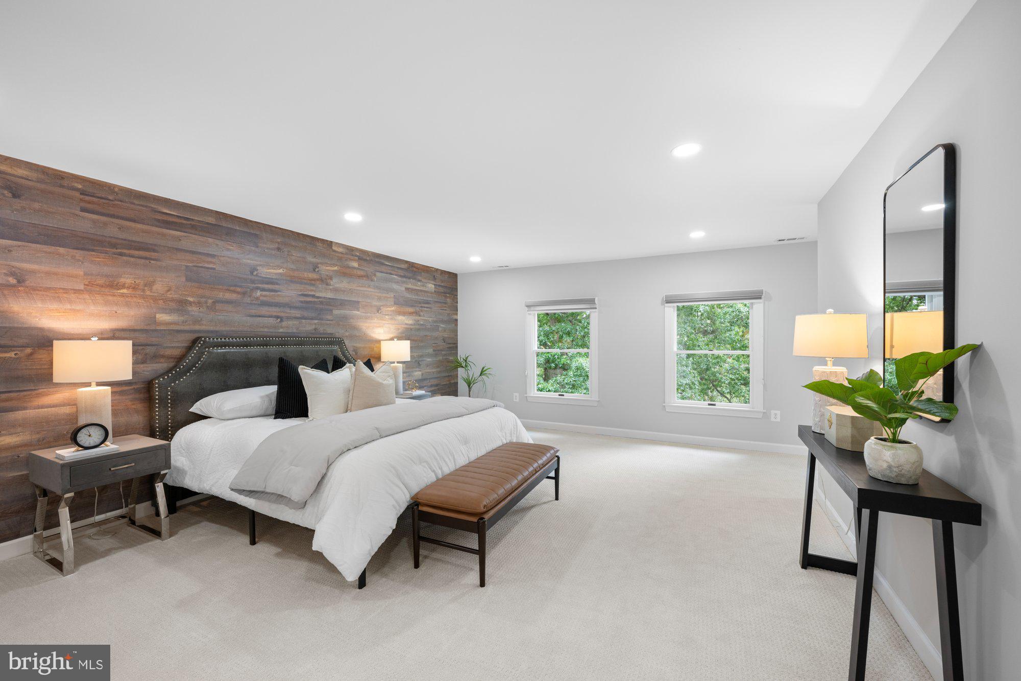 BEVERLY MANOR - Residential