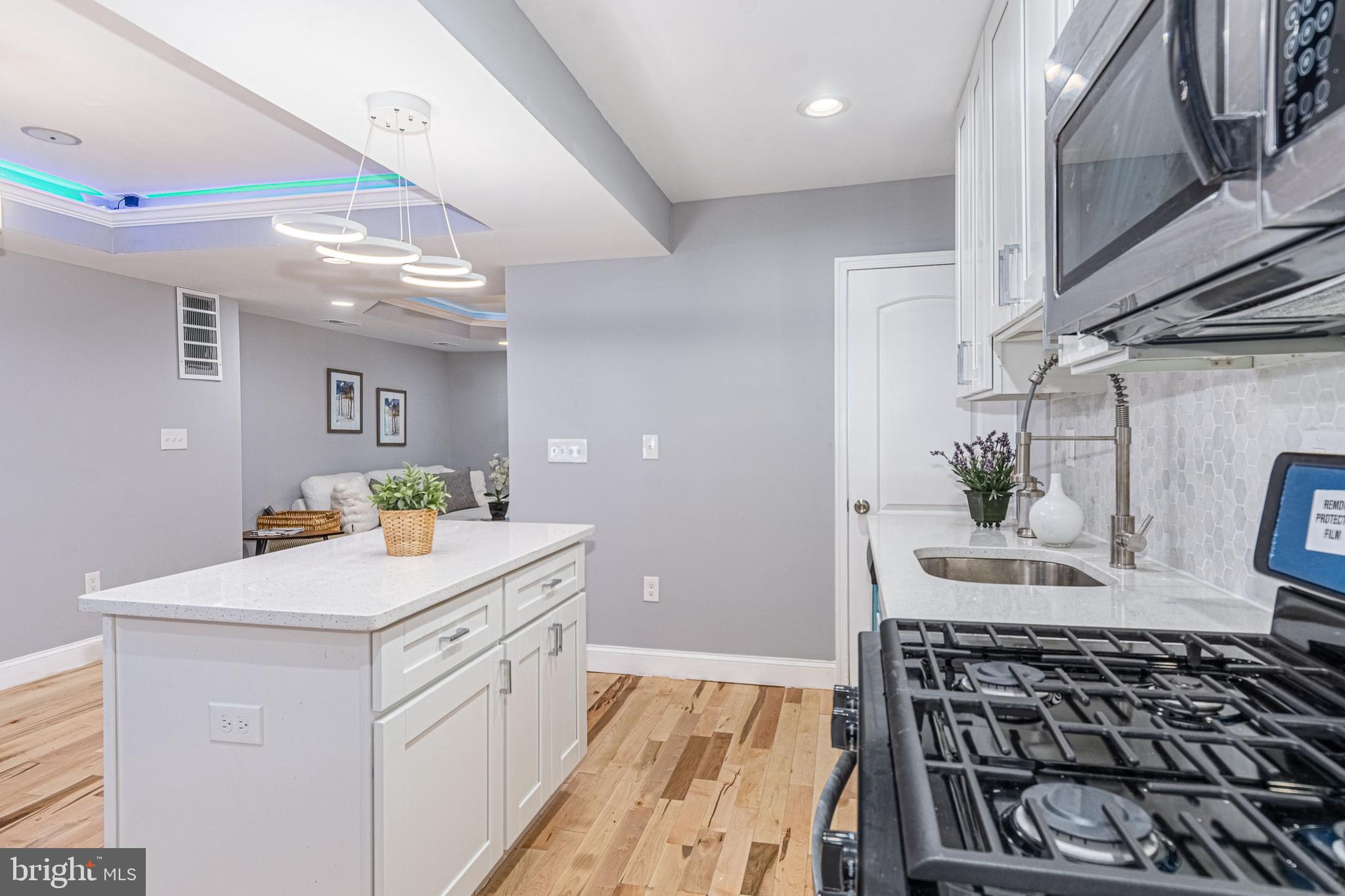 ARLINGTON - Residential