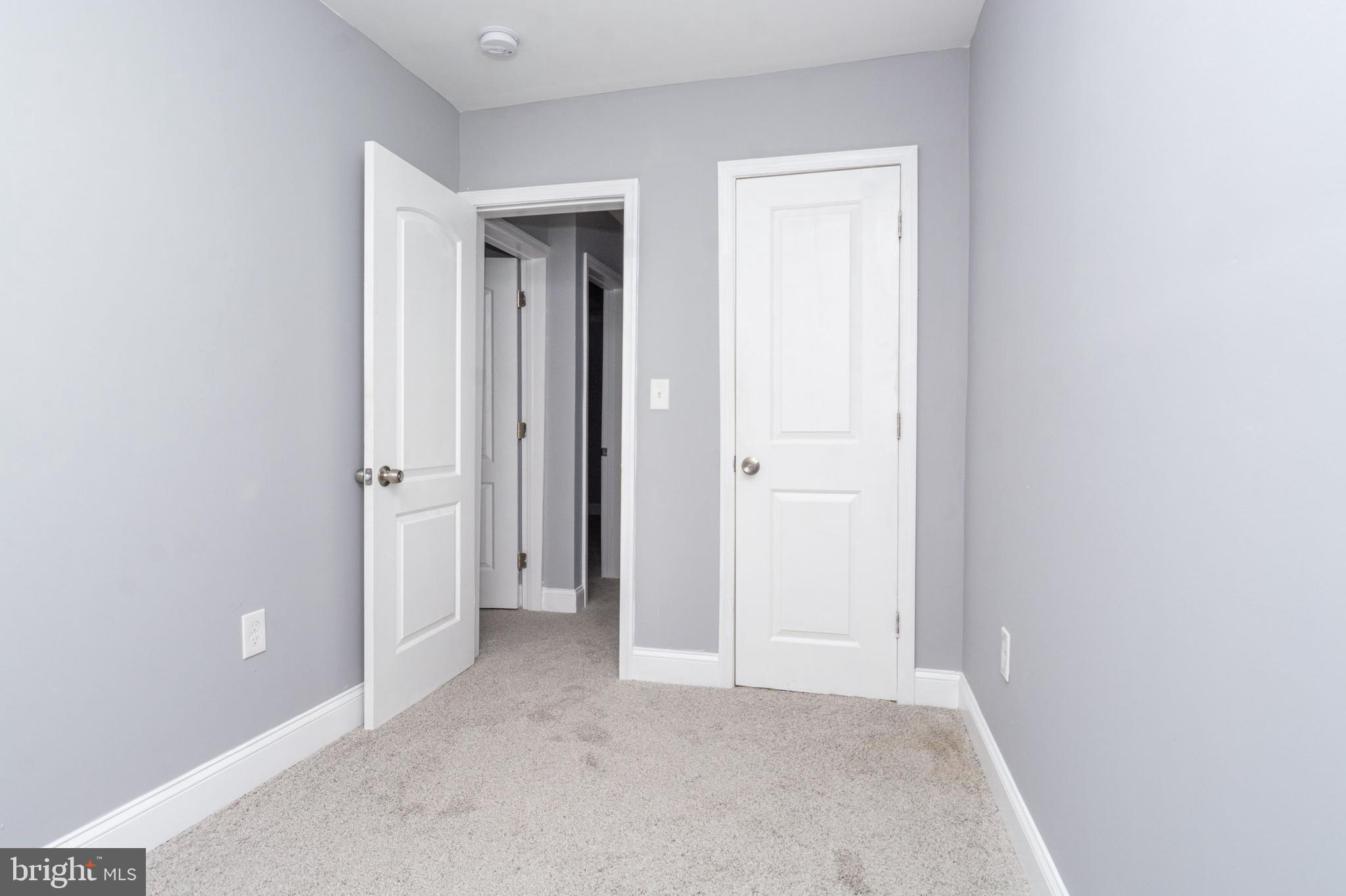 ARLINGTON - Residential