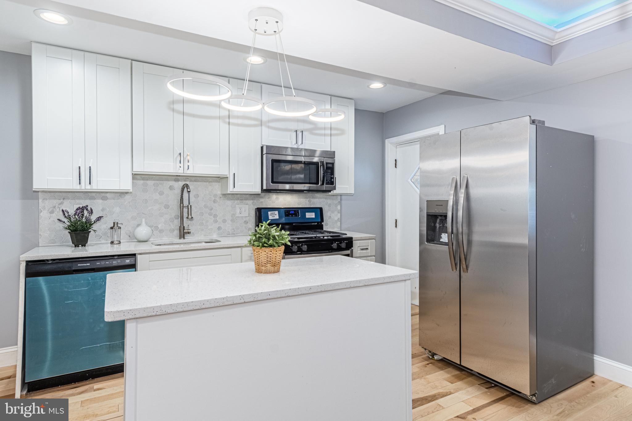 ARLINGTON - Residential