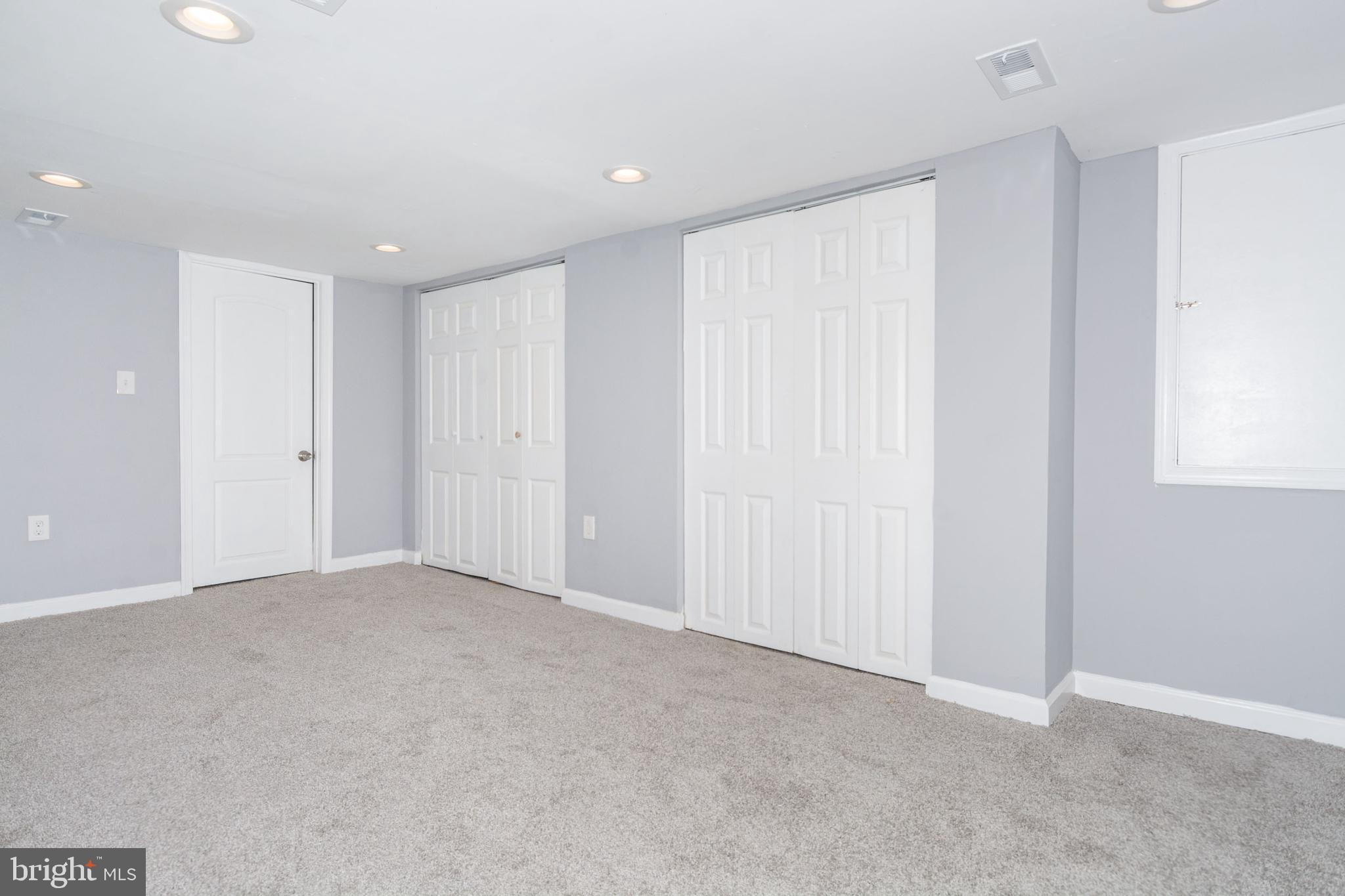 ARLINGTON - Residential