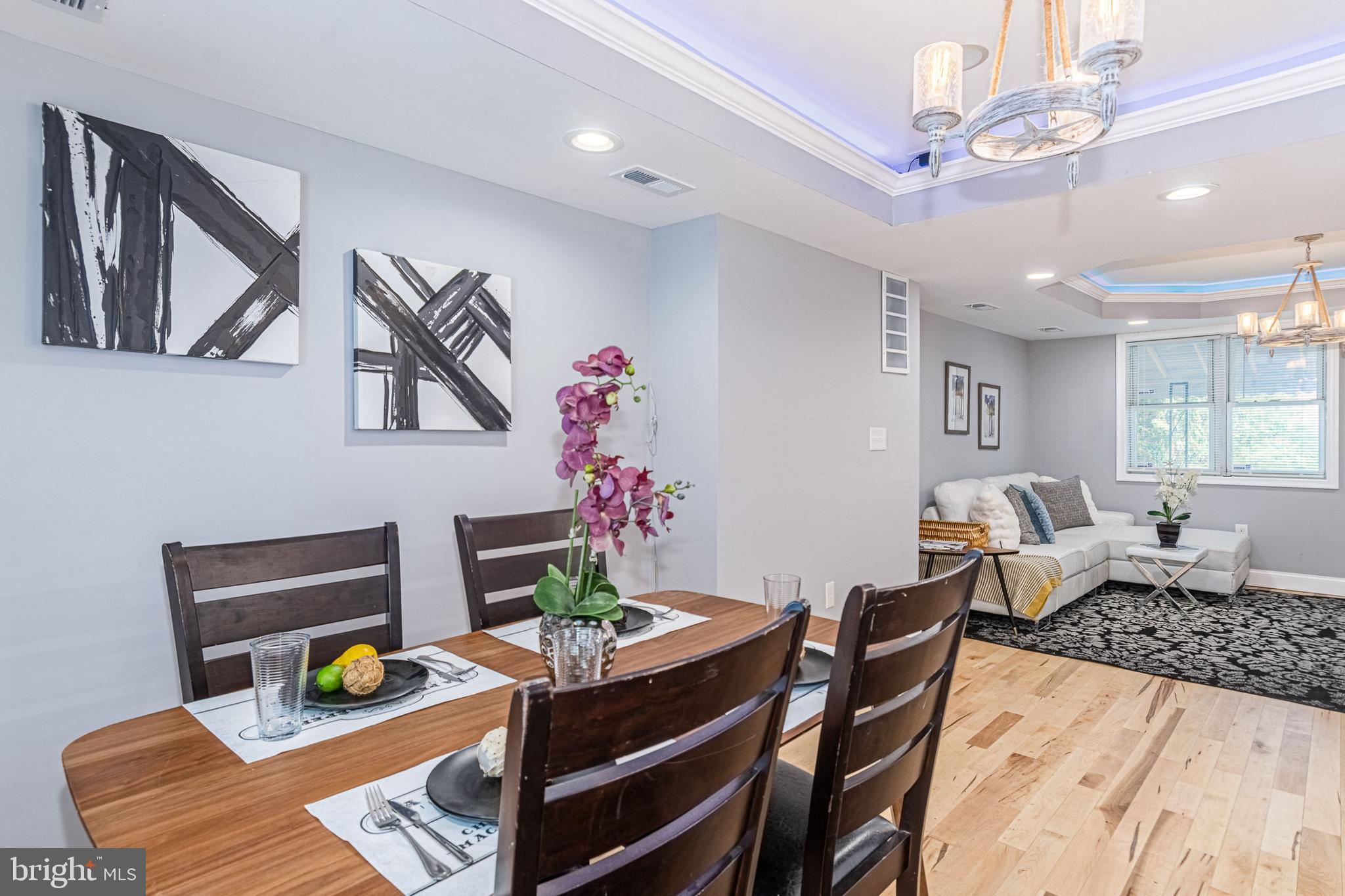 ARLINGTON - Residential