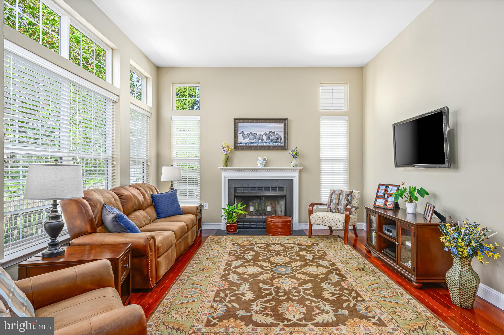 POTOMAC CROSSING - Residential