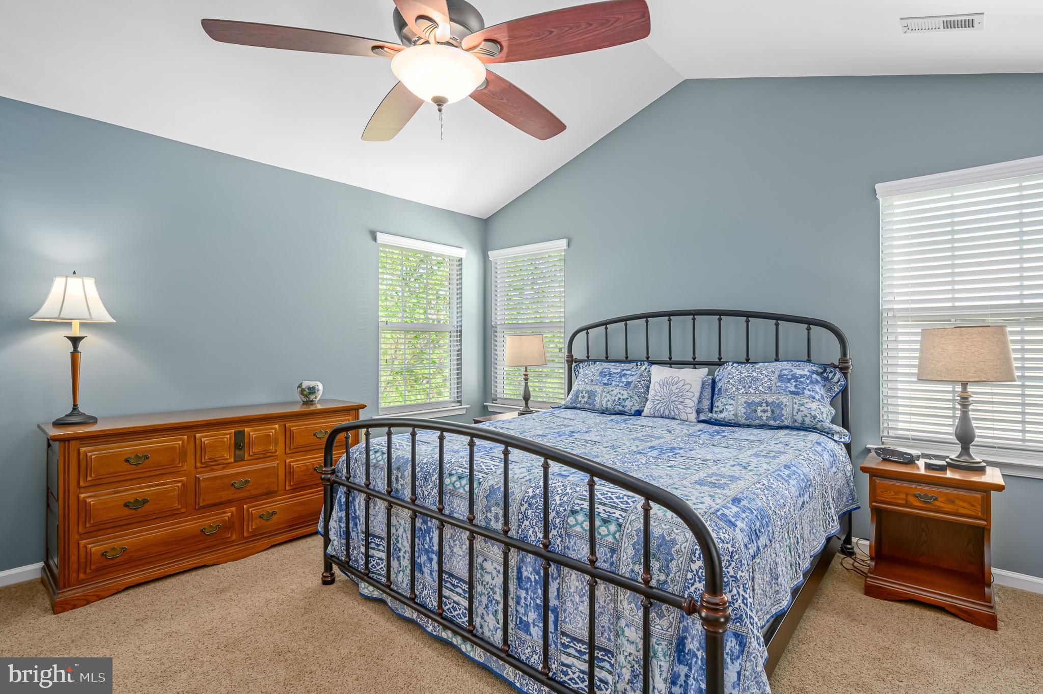 POTOMAC CROSSING - Residential