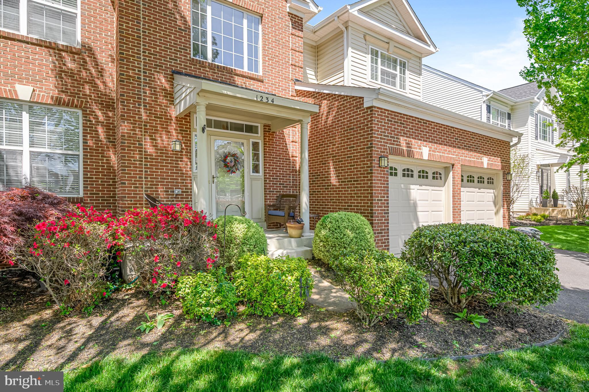 POTOMAC CROSSING - Residential