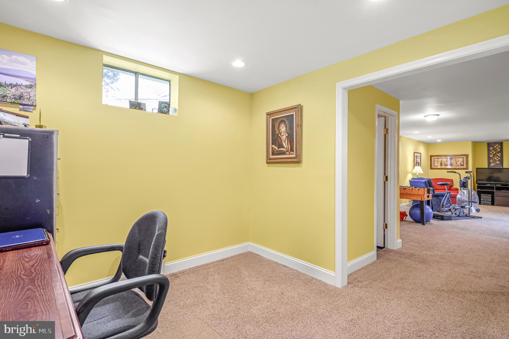 POTOMAC CROSSING - Residential